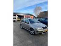 tweedehands Skoda Fabia Combi 1.4-16V Elegance