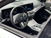 tweedehands BMW 320e 320 TouringM-Sport | Pano | Leder | Trekhaak