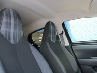 tweedehands Peugeot 108 5drs 1.0 e-VTi Allure | Navi by app | Camera | Climate control | 23.000km | 1e Eigenaar |