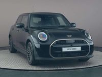 Occasion Mini Cooper Favoured 114 kW (156 PK) 2025 Zwart Hatchback