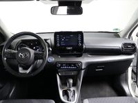 Occasion Toyota Yaris Hybrid 80 PK (58 kW) 2022 Wit Hatchback