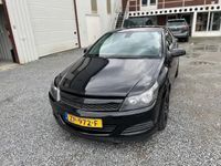 tweedehands Opel Astra GTC 1.6 Business NAVI !NEW- APK!