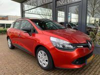 Occasion Renault Clio GrandTour Authentique 90 PK (66 kW) 2015 Rood, metallic lak Stationwagen