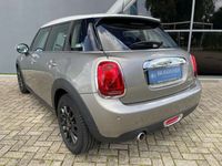 tweedehands Mini Cooper 1.5 Chili 136pk Automaat / Navigatie / Stoelverwar