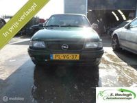 tweedehands Opel Astra Cabriolet 1.6i Comfort AUTOMAAT!