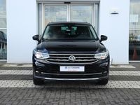 tweedehands VW Tiguan 1.5 TSI 150 7DSG Elegance SUV | Handgeschakeld | Multimedia Pakket Plus | Winterpakket | Velgen 'Victoria Falls', 19 inch lichtmetaal | Reservewiel staal, plaatsbesparend | 360 graden-camera (Area View) | Ergo-Active stoel...