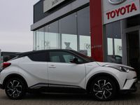 tweedehands Toyota C-HR 1.8 Hybrid Bi-Tone Automaat 122pk | Chroom Pakket