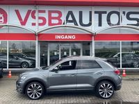 tweedehands VW T-Roc 1.5 TSI 150PK ACT. R-LINE LED NAVI PANO-DAK CAMERA