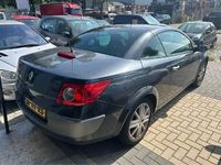 Occasion Renault Mégane Cabriolet Luxe 113 PK (83 kW) 2005 Grijs (metallic) Cabriolet