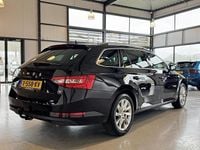 Occasion Skoda Superb Business Line 204 PK (150 kW) 2023 Zwart Stationwagen