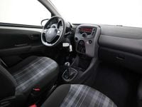 Occasion Peugeot 108 Active 72 PK (52 kW) 2018 Wit Hatchback