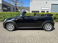 tweedehands Mini Cooper Cabriolet 1.6i 6vit / Leder / Airco / Alu velgen / Garantie