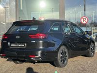 Occasion Kia Ceed 2023 Zwart Hatchback