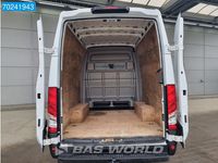 tweedehands Iveco Daily 35S14 140pk Dubbele cabine L2H2 Airco Cruise Trekhaak 3500kg 12m3 Airco Dubbel cabine Trekhaak Cruise control