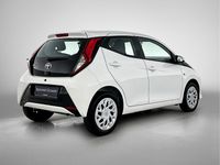 Occasion Toyota Aygo X-play 53 PK (38 kW) 2022 Wit Hatchback