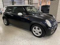 Occasion Mini Cooper Pepper 116 PK (85 kW) 2005 Zwart Hatchback
