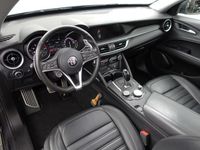 tweedehands Alfa Romeo Stelvio 2.0 T AWD Veloce Aut- Panoramadak, Carbon, Memory, Camera, Sfeerverlichting, Dynamic Select, Stuur/Stoelverwarming