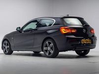 Occasion BMW 118 Executive 136 PK (100 kW) 2016 Zwart Hatchback