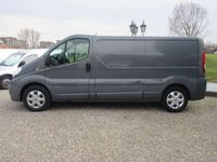 tweedehands Renault Trafic 2.0 dCi T29 L2H1 Générique - Airco - 3 Zits - Navi