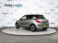 Occasion Suzuki Swift 90 PK (66 kW) 2018 Grijs (metallic) Hatchback