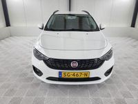 tweedehands Fiat Tipo Stationwagon 1.4 T-Jet 16v Business Lusso, Camera, Trekhaak