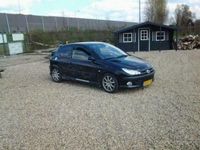 tweedehands Peugeot 206 2.0-16V GTI Voor lief hebbers zeer lux.s / Uitgebouwd 2 x spoiler achterklep zeer mooi.