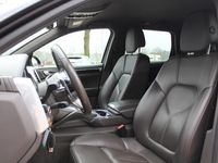 tweedehands Porsche Cayenne 3.0 S E-Hybrid / Trekhaak / Camera / Leder / 20'' / Luchtvering / Navigatie / ACC / Dodehoek / Stuurverwarming