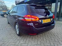 tweedehands Peugeot 308 SW 1.2 PureTech Premium / Pano'dak / Keyless / LED