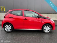 Occasion Toyota Aygo 72 PK (52 kW) 2018 Rood Hatchback