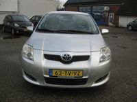 tweedehands Toyota Auris AURIS 2.0 D-4D Luna Business zeer completemet navigatie,cruise controle en trekhaak!