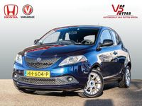Occasion Lancia Ypsilon 84 PK (61 kW) 2015 Blauw (metallic) Hatchback