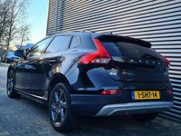 tweedehands Volvo V40 CC 1.6 D2 Summum 10-2013 Black Sapphire Metallic 177d