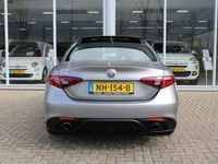 tweedehands Alfa Romeo Giulia 2.0 T AWD Veloce | Panoramadak | 18" Velgen | Stoe