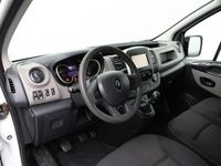 tweedehands Renault Trafic 1.6DCi Navigatie Comfort Energy | Imperiaal | Trekhaak | 3-Persoons