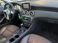 Occasion Mercedes A180 123 PK (90 kW) 2012 Blauw Hatchback