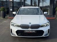 Occasion BMW 330e M Sport 292 PK (214 kW) 2023 Wit (metallic) Stationwagen