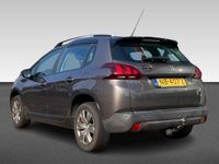 tweedehands Peugeot 2008 1.2 PureTech Blue Lion | automaat | navigatie | trekhaak