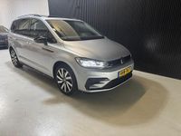 Occasion VW Touran R-line 150 PK (110 kW) 2023 Grijs MPV