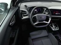 tweedehands Audi Q4 e-tron 40 Advanced edition 77 kWh 204 PK | Nieuw | Fabrieksgarantie | Automaat | Stoelverwarming | Cruise control | Smartphone interface | Matrix-LED koplampen |