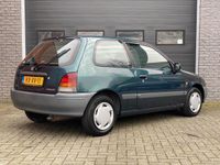 tweedehands Toyota Starlet 1.3-16V STUURBEKTRACHTING / 130.490 KM / NAP