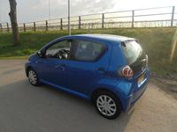 tweedehands Toyota Aygo ayco 1.0 benzine 5 deurs met airco 125.000km eerste eigenaar