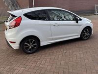 Occasion Ford Fiesta Titanium 101 PK (74 kW) 2014 Wit Hatchback