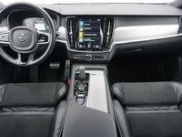 tweedehands Volvo V90 2.0 B4 R-Design | Trekhaak | Aanhanggewicht 2.000