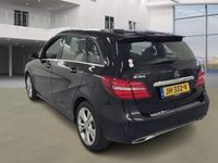Occasion Mercedes B180 Ambition 123 PK (90 kW) 2016 Zwart (metallic) MPV