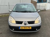 tweedehands Renault Scénic II 2.0-16V Expression Comfort