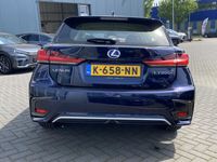 tweedehands Lexus CT200h 