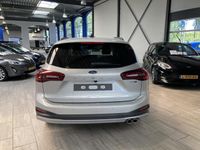 tweedehands Ford Focus Wagon EcoBoost 155PK Hybrid Active X NIEUW I Winter Pack I Easy park pack I Driver ass Pack