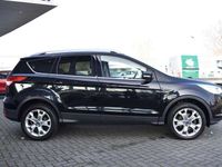 tweedehands Ford Kuga 1.5 Titanium Trekhaak Elektrisch Bedienbare Achterklep Sony Geluidsysteem 200KG Trekgewicht Voorruitverwarming Achteruitrijcamera