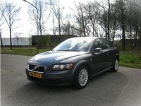 tweedehands Volvo C30 2.4 D5 Kinetic . AUTOMAAT . PANO . Airco . Cruiscontrol . enz