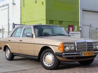 tweedehands Mercedes 200 (W123) D IN TOP STAAT NAP